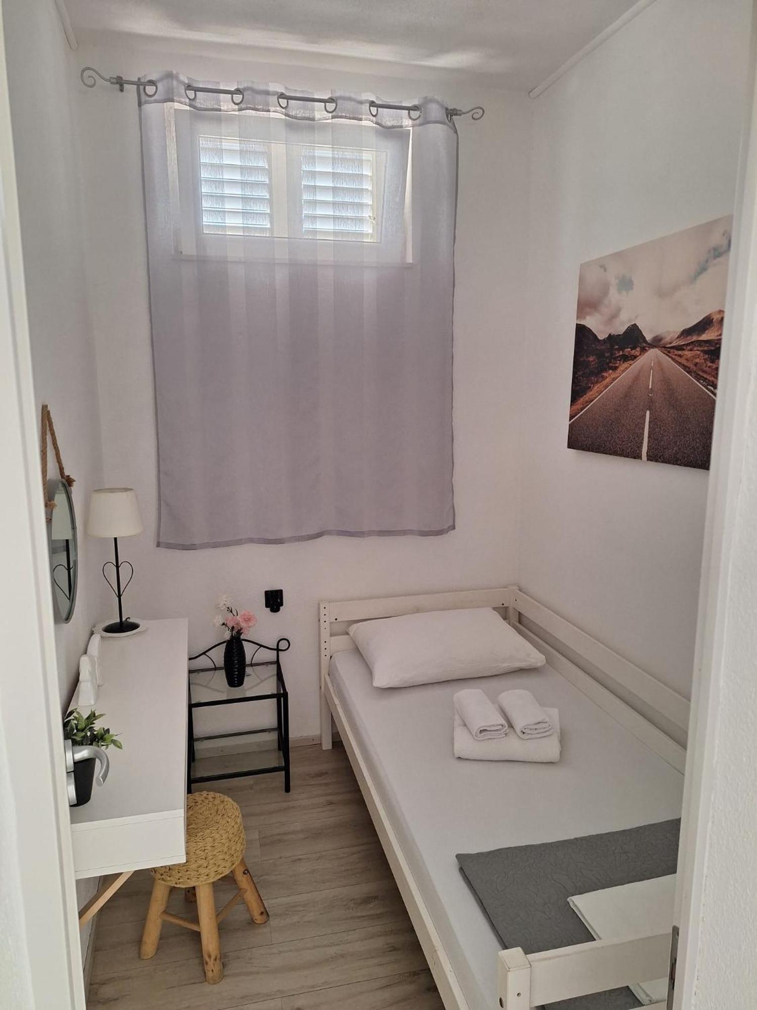 Apartment Brane Solin Exterior photo